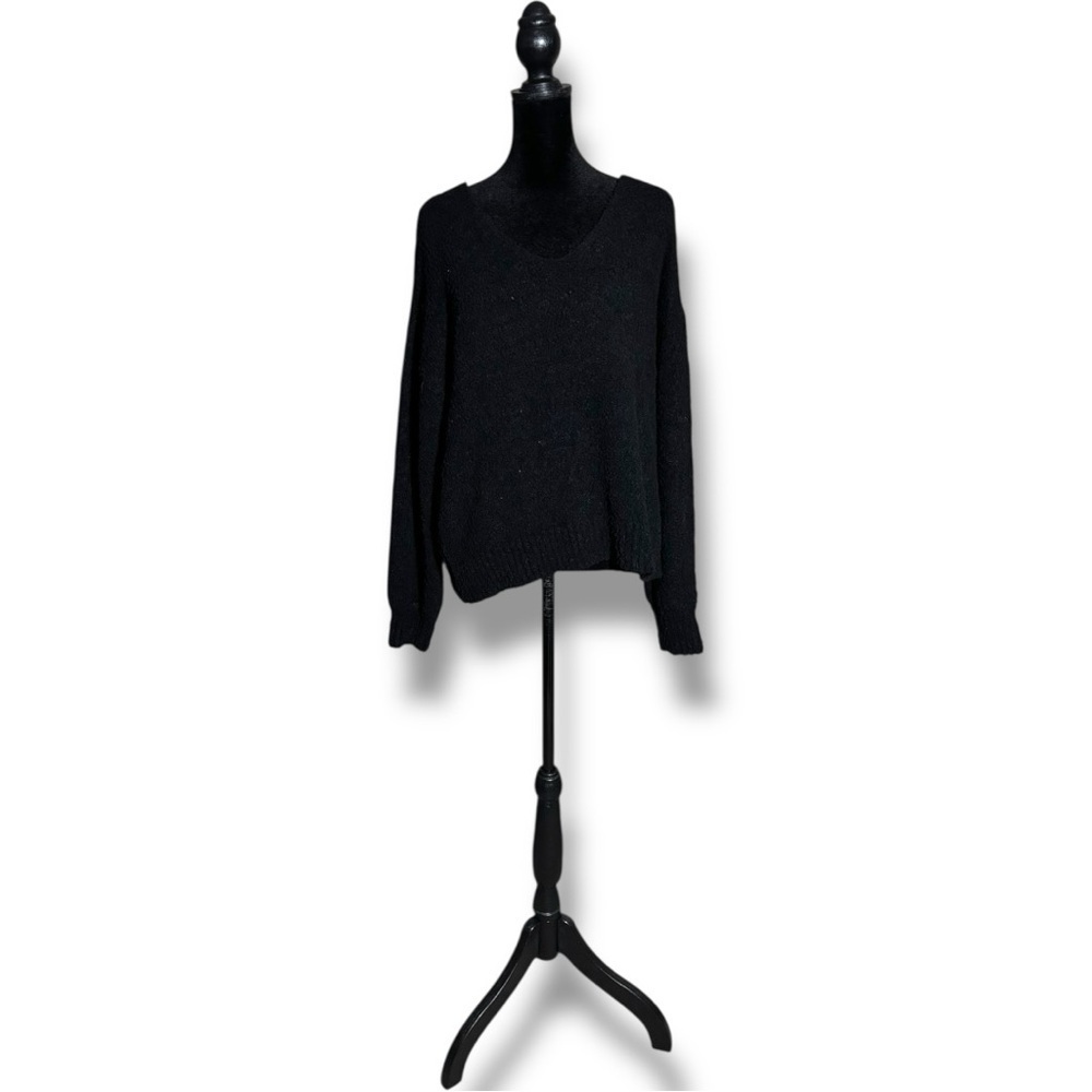 Sanctuary Charcoal Cozy Fuzzy Long Sleeve Size Large V-Neck Sweater - Picture 2 of 16